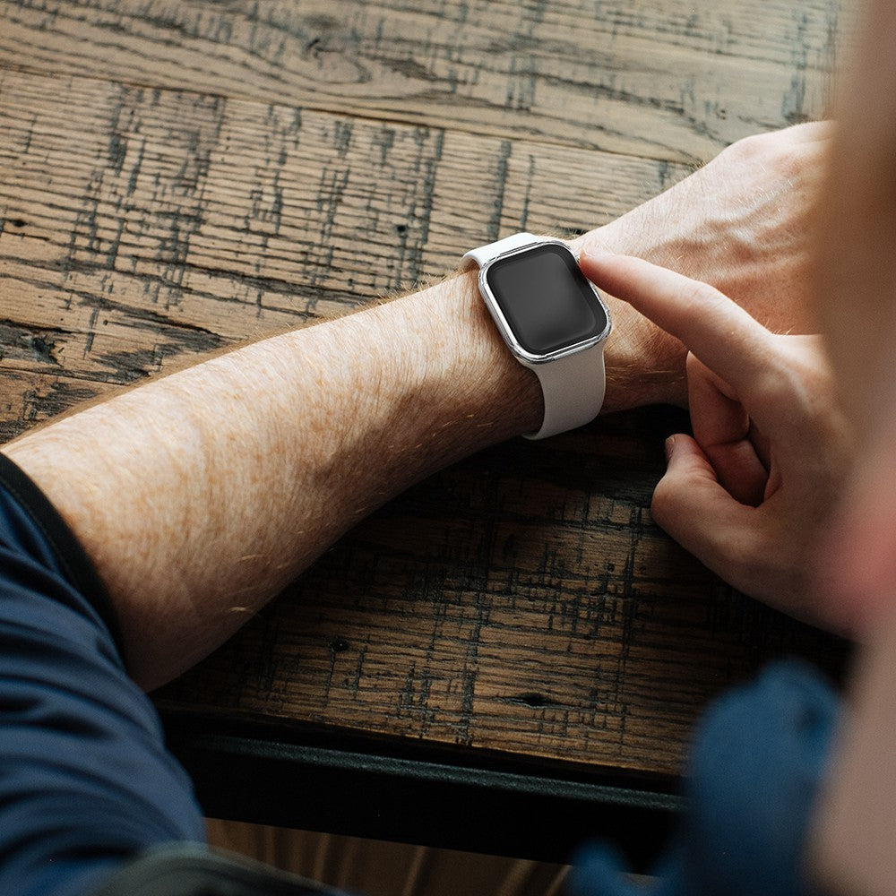 Rigtigt Fint Apple Watch Series 7 45mm Cover med Skærmbeskytter i Plastik og Hærdet Glas - Guld#serie_4