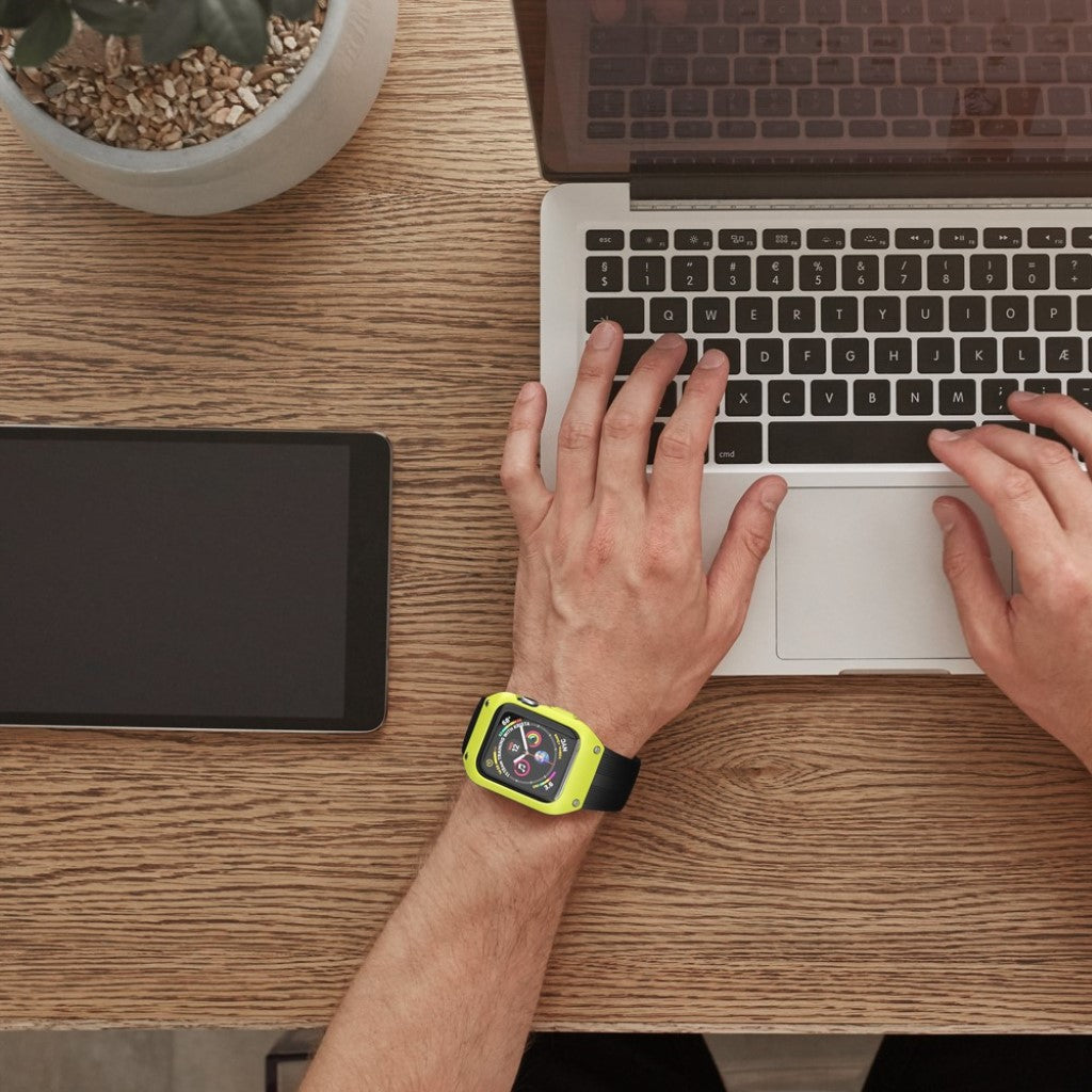 Fed Apple Watch Series 5 44mm Silikone Rem - Sort#serie_4